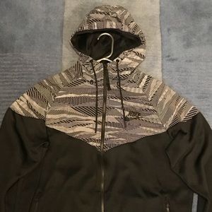 Nike Wind Runner Full Zip Hoodie Large